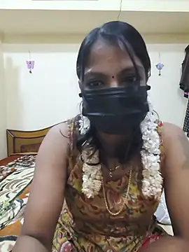 Tamil_Ishu webcam