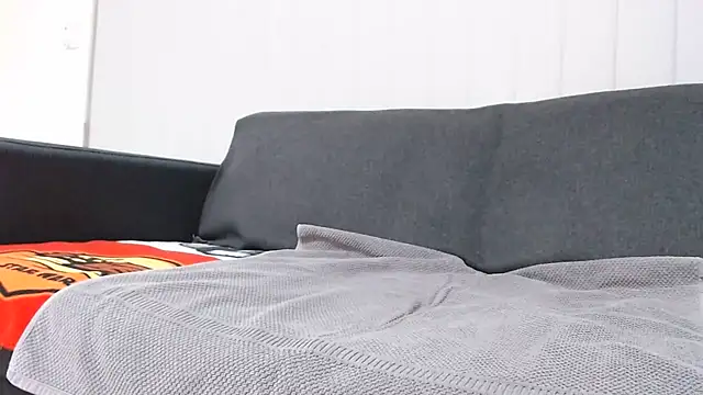 lilchristian@xh webcam