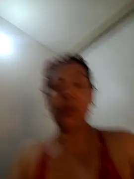 Scarlet_curly8a webcam