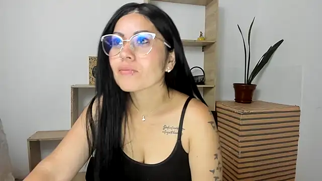Tania_mature webcam