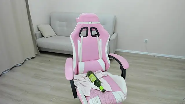 Lika8234 webcam