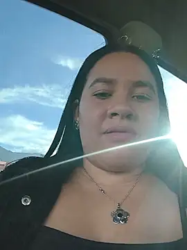 Kendra-daring webcam