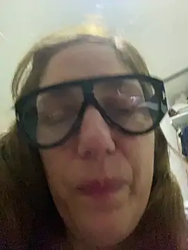 lulupiecitosamor webcam
