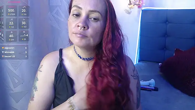 Cris_suitexx webcam