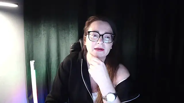 NoraMilf webcam