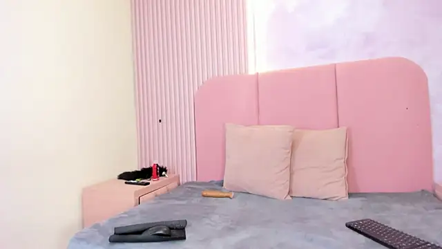 Scarlett_Aura webcam