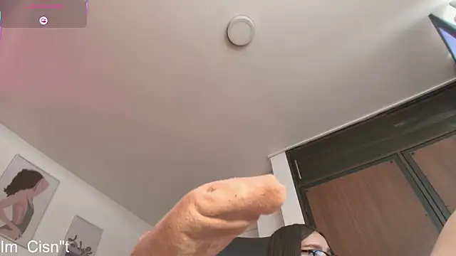 Miley_Baker webcam