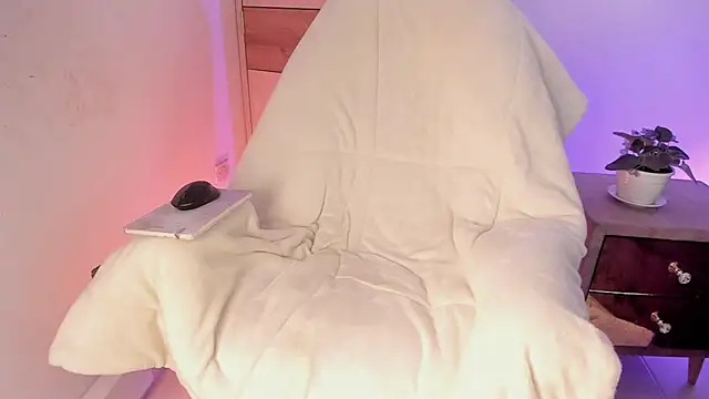sofi_soft_ live cam on StripChat