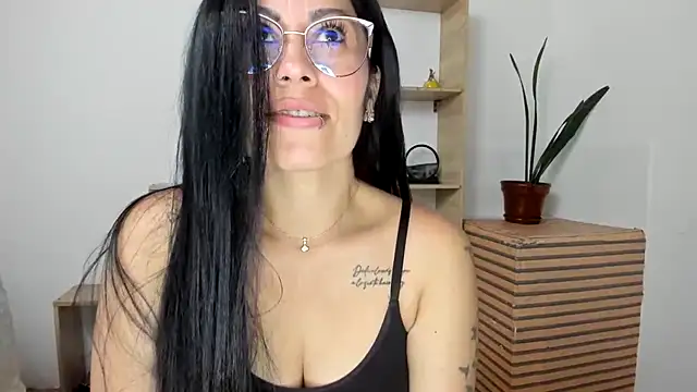 Tania_mature