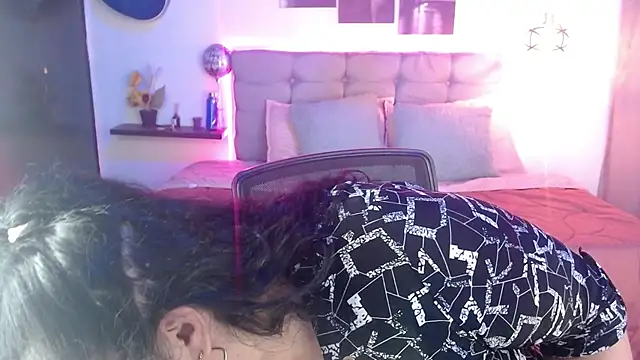 Keyla01_ webcam