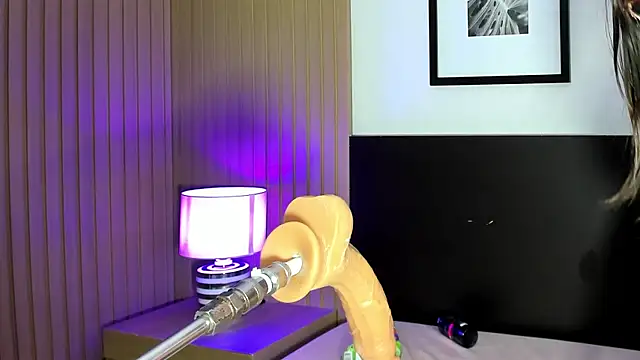 doll_bella_ webcam