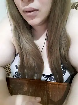 Madam_bezzzoul webcam