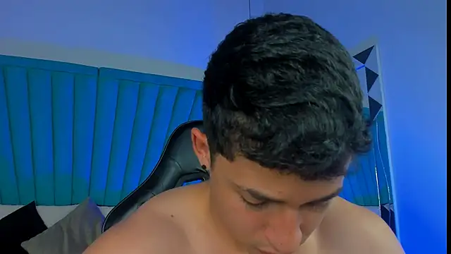 adam_keith live cam on StripChat
