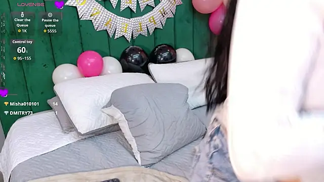 Ashley_Evans22 live cam on StripChat