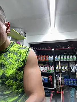 Paul22cm- live sex cam