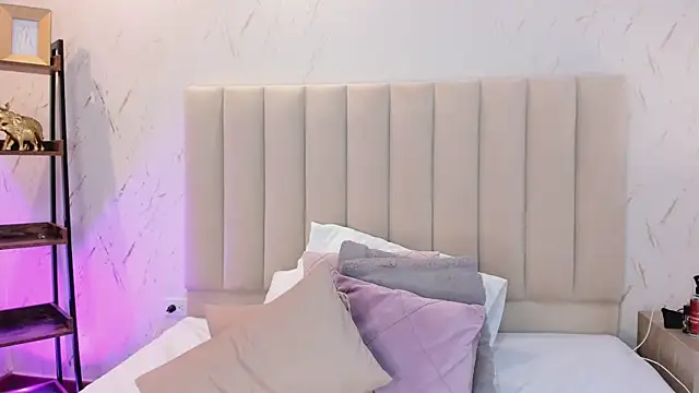 ViolettaRousee_ webcam