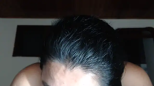 adrixxx38 live cam on StripChat