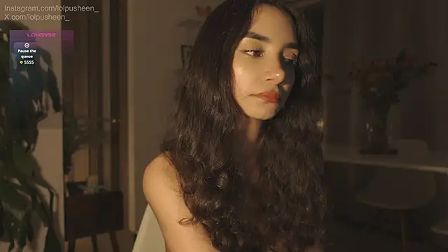 JulietteDee live cam on StripChat