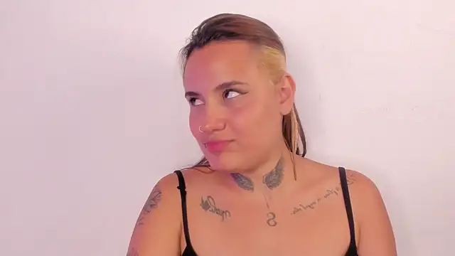 Susan-Sweet-7 webcam