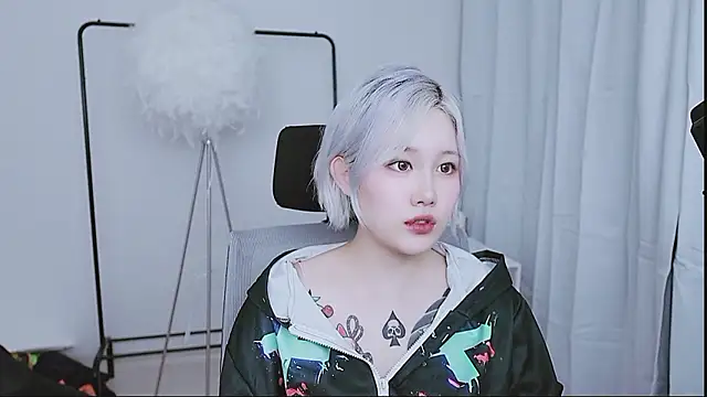 MISA_02's live cam