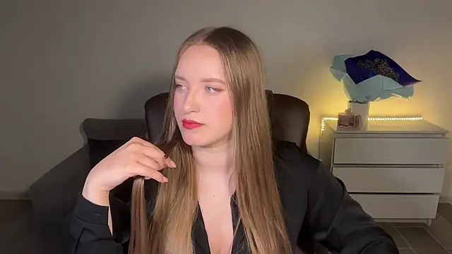 EvaMaddison webcam