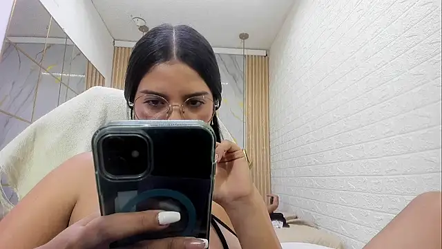 vanessa_f webcam