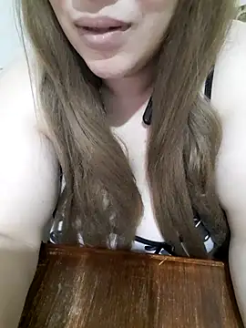 Madam_bezzzoul webcam
