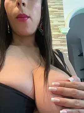 Mau_White