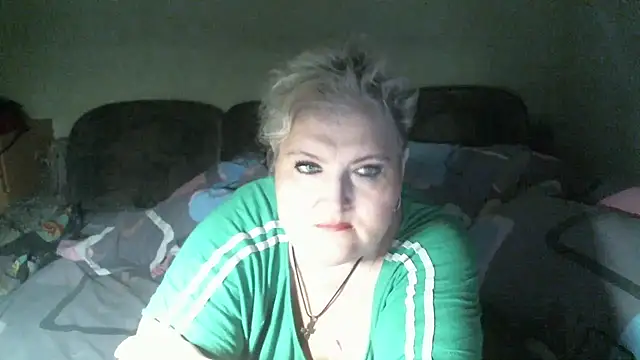 Lana555 live cam on StripChat