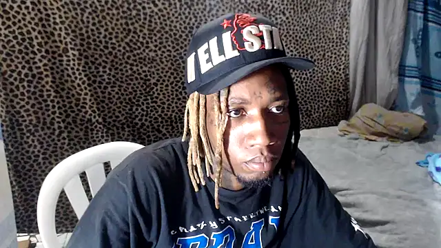 mike_ross11 webcam