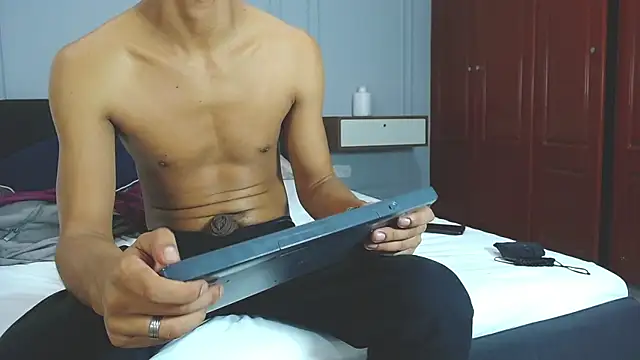 latinbigcrazy webcam