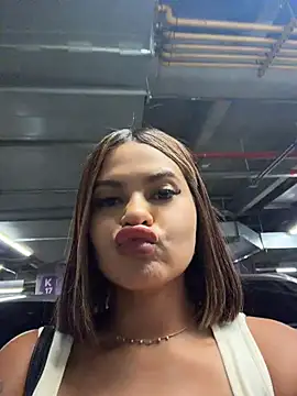 Irina_Velvett webcam