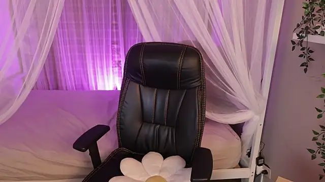 aikoo_fallen_angel webcam