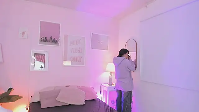Kimdyy_ webcam