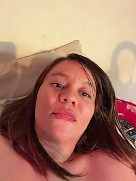 Emma_Jonas