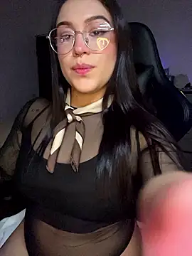 lilyhotson - Lilyhotson's free webcam - UK Sex Cams