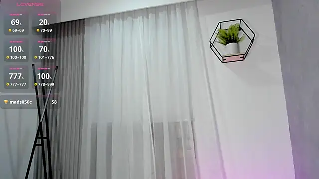 Sweeet_luu webcam