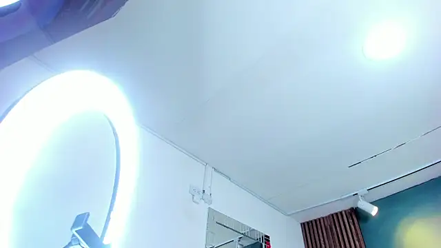 Madisson_Thompson_ webcam