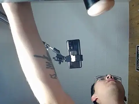 TonyGumm webcam