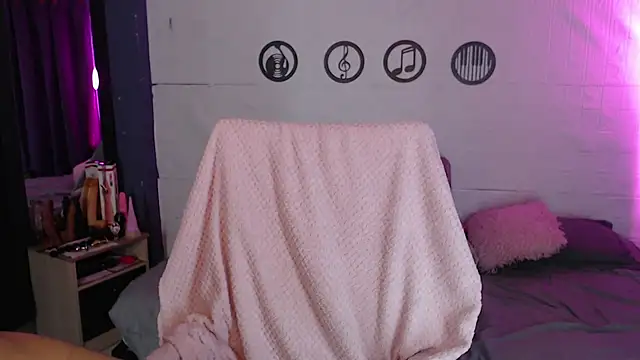 skinny_Yizz webcam
