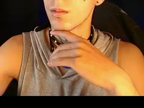 dark_men1 webcam