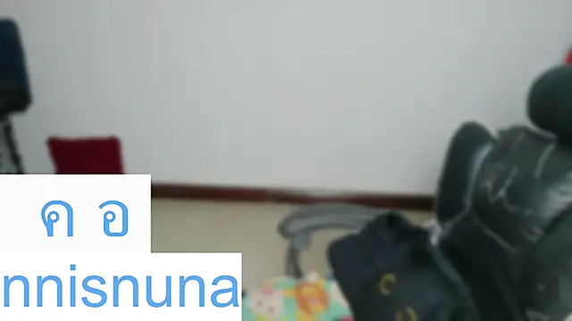 nunanunanuna webcam