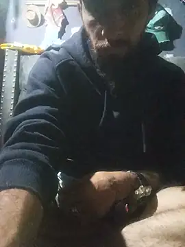 hairy_mannn webcam