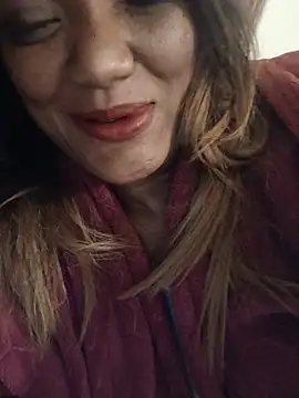 Indianpleasure300 webcam