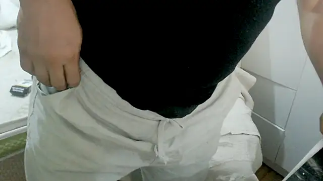 LiONTURK live cam on StripChat