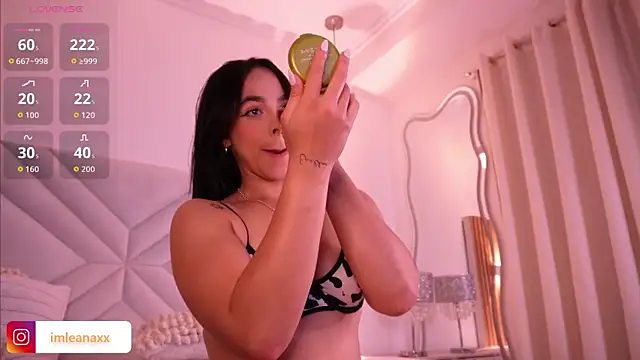 imLeanna_ webcam