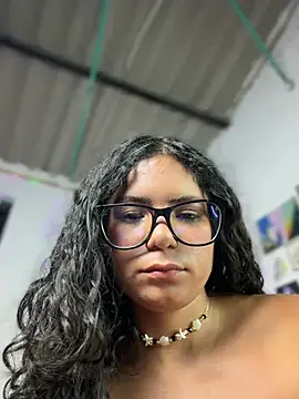 Simone_Miller Live Web Cam Show