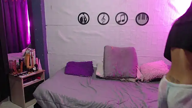 skinny_Yizz webcam
