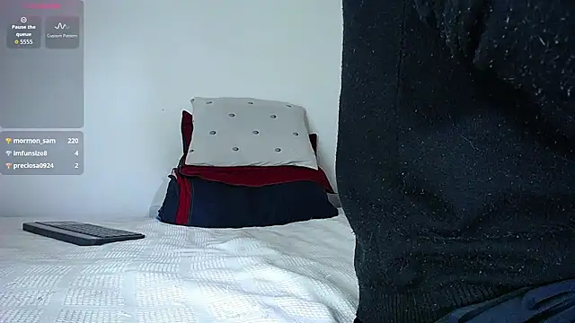 diamond_black00 live cam on StripChat
