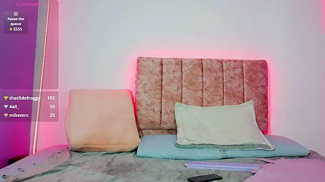Ava_Raye webcam